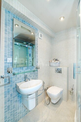 Сдаётся 3-комн. вторичка 123 м², м. 28 мая, photo 7 from 32