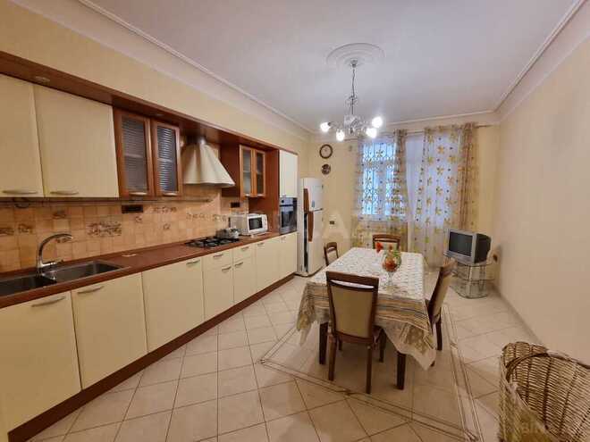 Satılır 3 otaqlı yeni tikili 181 m², Nizami m., photo 8 from 10