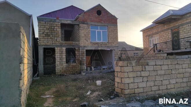 7 otaqlı həyət evi/bağ evi - Saray q. - 170 m² (1)
