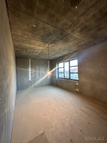 6 otaqlı həyət evi/bağ evi - Şüvəlan q. - 450 m² (18)