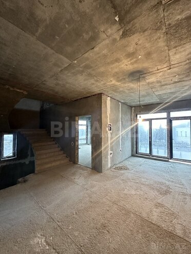 6 otaqlı həyət evi/bağ evi - Şüvəlan q. - 450 m² (19)