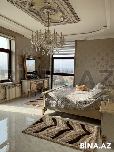 7 otaqlı həyət evi/bağ evi - Novxanı q. - 500 m² (19)