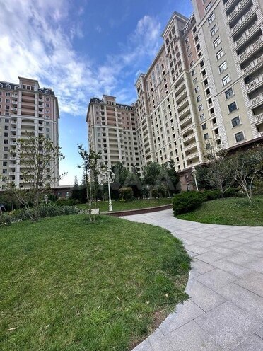 Продаётся 4-комн. новостройка 162 м², м. Элмляр Академиясы, photo 9 from 11