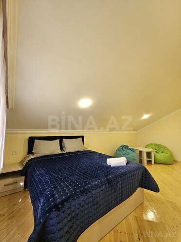 8 otaqlı həyət evi/bağ evi - İsmayıllı - 242 m² (16)