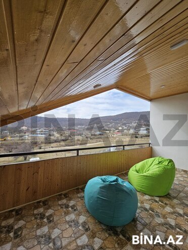 8 otaqlı həyət evi/bağ evi - İsmayıllı - 242 m² (27)