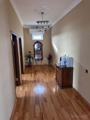 5 otaqlı həyət evi/bağ evi - Novxanı q. - 200 m² (21)