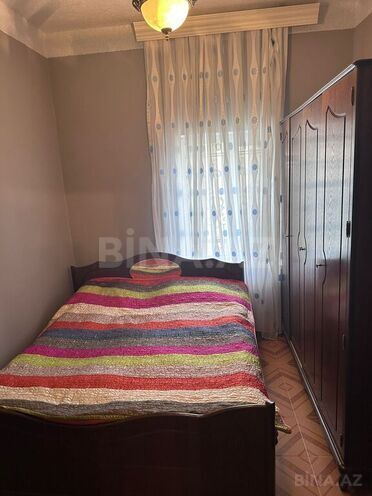 5 otaqlı həyət evi/bağ evi - Novxanı q. - 200 m² (19)