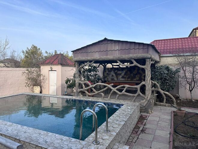 5 otaqlı həyət evi/bağ evi - Novxanı q. - 200 m² (16)