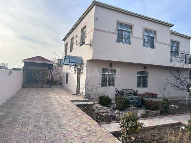 5 otaqlı həyət evi/bağ evi - Novxanı q. - 200 m² (1)