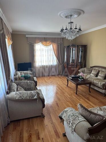 5 otaqlı həyət evi/bağ evi - Novxanı q. - 200 m² (11)