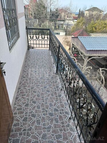 5 otaqlı həyət evi/bağ evi - Novxanı q. - 200 m² (24)