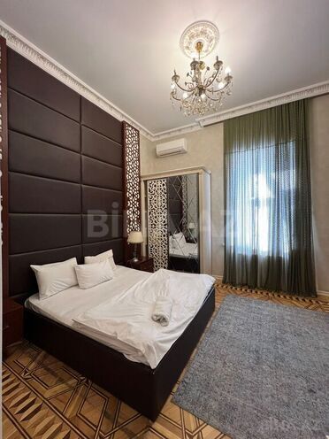5 otaqlı köhnə tikili - Sahil m. - 187 m² (12)