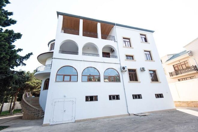 10 otaqlı həyət evi/bağ evi - Badamdar q. - 1020 m² (1)