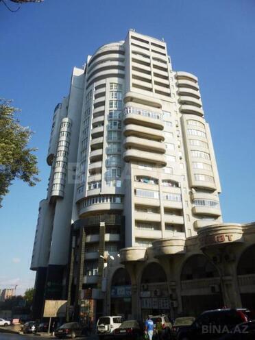 4 otaqlı yeni tikili - 8 Noyabr m. - 250 m² (1)