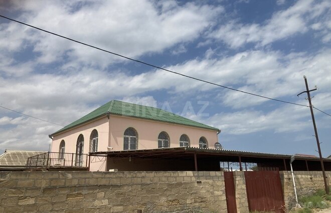 6 otaqlı həyət evi/bağ evi - Qobustan q. - 240 m² (1)