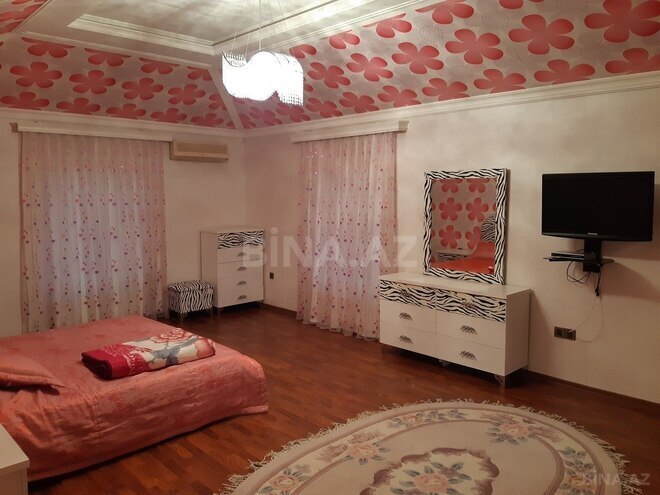5 otaqlı həyət evi/bağ evi - Novxanı q. - 369 m² (6)