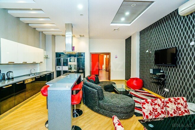 İcarəyə verilir 4 otaqlı yeni tikili 285 m², Sahil m., photo 12 from 31