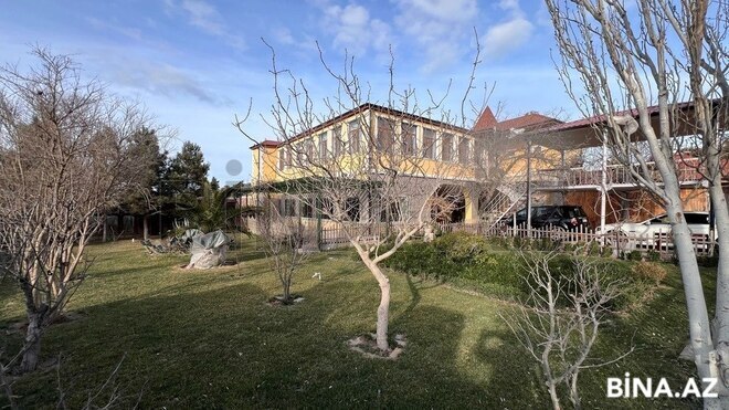 6 otaqlı həyət evi/bağ evi - Şüvəlan q. - 600 m² (2)