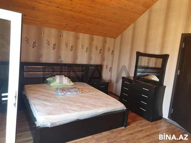 4 otaqlı həyət evi/bağ evi - Novxanı q. - 280 m² (14)