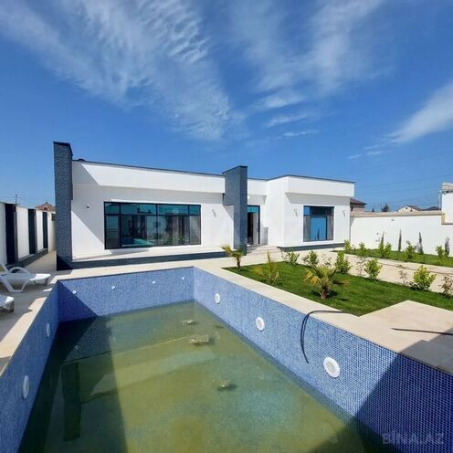 4 otaqlı həyət evi/bağ evi - Şüvəlan q. - 250 m² (1)