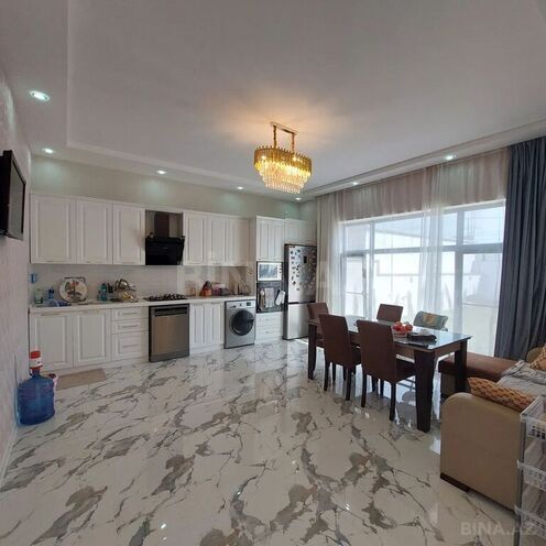 4 otaqlı həyət evi/bağ evi - Şüvəlan q. - 250 m² (5)