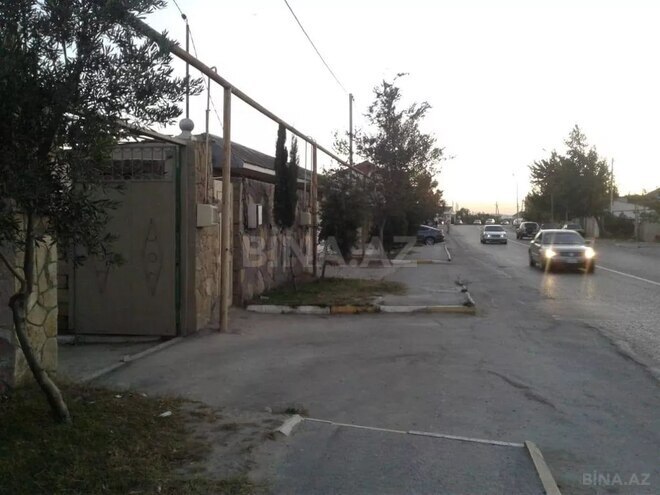 6 otaqlı həyət evi/bağ evi - Novxanı q. - 200 m² (2)
