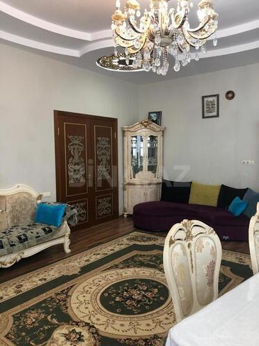 4 otaqlı həyət evi/bağ evi - Novxanı q. - 300 m² (8)