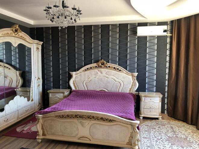 4 otaqlı həyət evi/bağ evi - Novxanı q. - 300 m² (14)