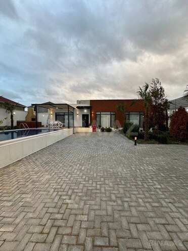 4 otaqlı həyət evi/bağ evi - Şüvəlan q. - 160 m² (6)