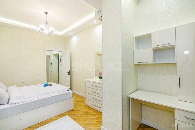 İcarəyə verilir 3 otaqlı köhnə tikili 101 m², Sahil m., photo 10 from 32