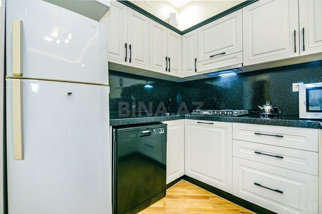 İcarəyə verilir 3 otaqlı köhnə tikili 101 m², Sahil m., photo 24 from 32