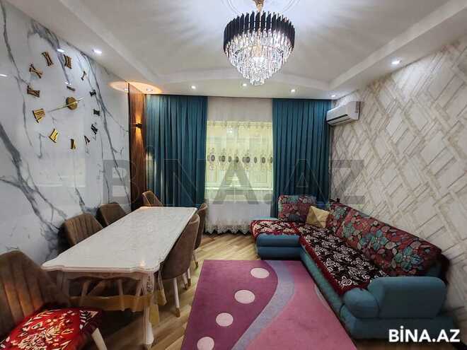 4 otaqlı həyət evi/bağ evi - Binəqədi r. - 160 m² (1)
