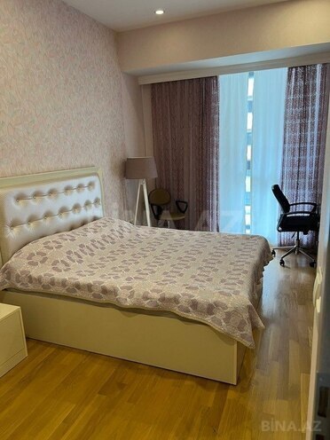 Сдаётся 2-комн. новостройка 88 м², Насиминский  р., photo 12 from 16