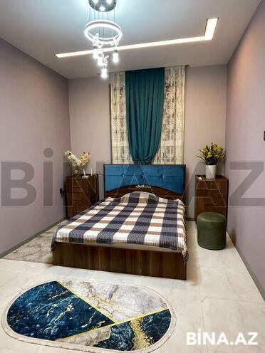 5 otaqlı həyət evi/bağ evi - Novxanı q. - 260 m² (15)