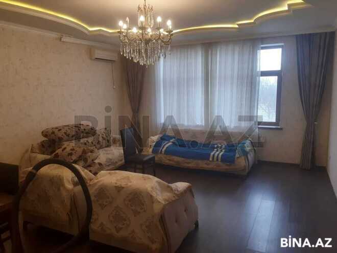 6 otaqlı həyət evi/bağ evi - Novxanı q. - 234 m² (7)