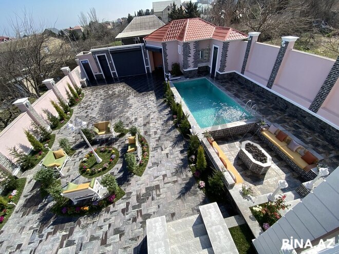 6 otaqlı həyət evi/bağ evi - Novxanı q. - 302 m² (30)