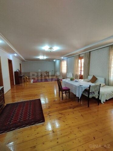 7 otaqlı həyət evi/bağ evi - Sahil q. - 370 m² (11)