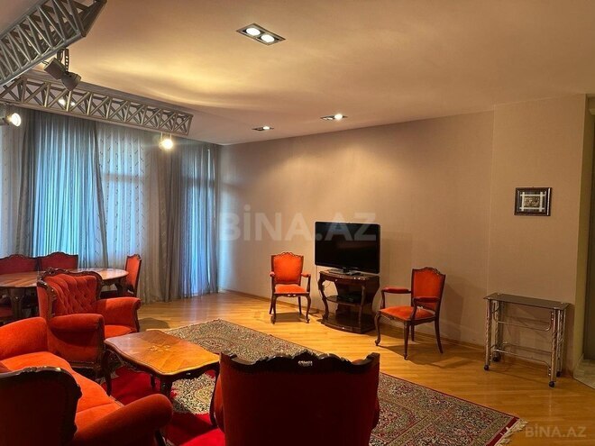 4-комн. новостройка - м. 28 мая - 200 м² (16)
