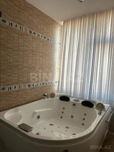 4-комн. новостройка - м. 28 мая - 200 м² (18)