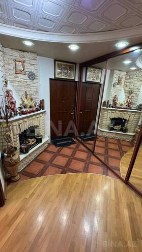 Продаётся 3-комн. вторичка 84 м², м. Халглар Достлугу, photo 1 from 13