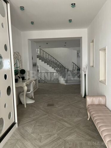 8 otaqlı həyət evi/bağ evi - Şüvəlan q. - 430 m² (11)