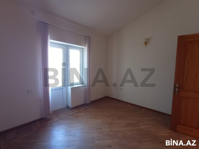 3 otaqlı həyət evi/bağ evi - Buzovna q. - 212 m² (18)