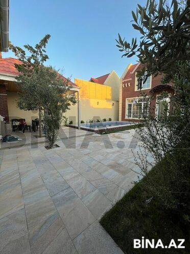 4 otaqlı həyət evi/bağ evi - Şüvəlan q. - 140 m² (25)