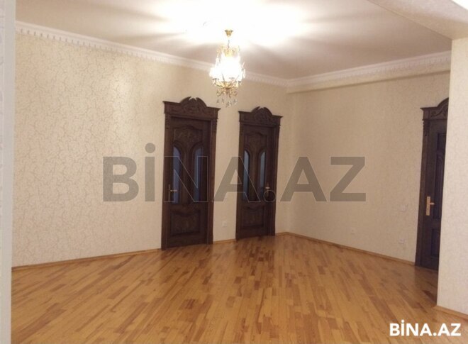 5 otaqlı həyət evi/bağ evi - Novxanı q. - 650 m² (12)