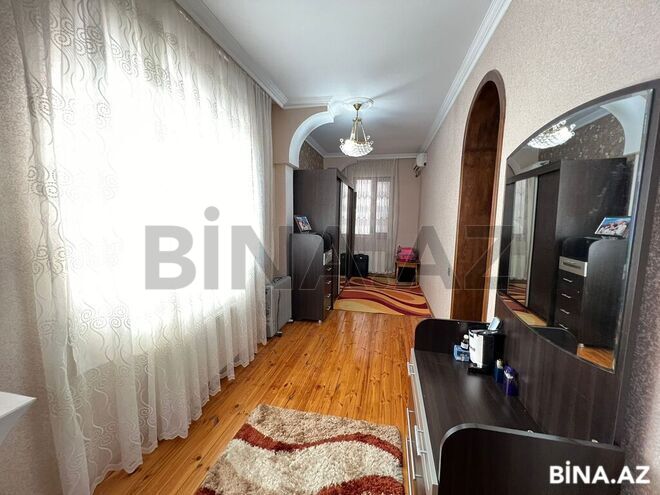 6 otaqlı həyət evi/bağ evi - Xətai r. - 250 m² (21)