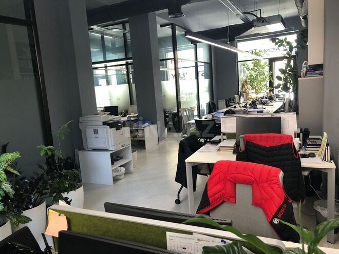 3 otaqlı ofis - Ağ şəhər q. - 270 m² (4)