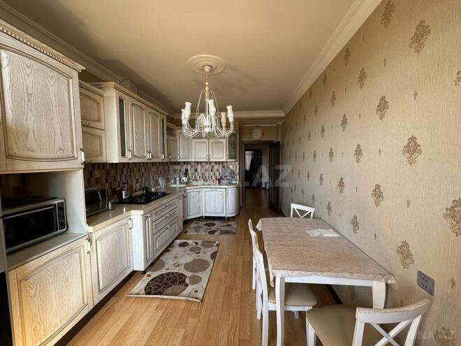 4 otaqlı yeni tikili - Nizami r. - 137 m² (21)