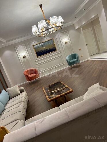 4 otaqlı həyət evi/bağ evi - Novxanı q. - 170 m² (11)