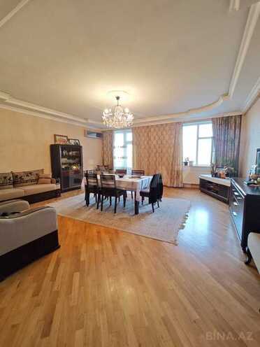 Продаётся 3-комн. новостройка 148 м², Наримановский  р., photo 1 from 12