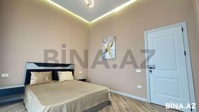 4 otaqlı həyət evi/bağ evi - Mərdəkan q. - 220 m² (21)